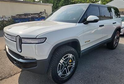 2023 Rivian R1S Adventure   - Photo 5 - Albuquerque, NM 87107