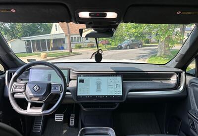 2023 Rivian R1S Adventure   - Photo 20 - Albuquerque, NM 87107