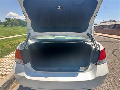 2013 Subaru Legacy 2.5i   - Photo 12 - Albuquerque, NM 87107