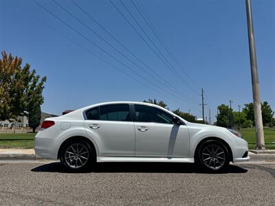 2013 Subaru Legacy 2.5i   - Photo 9 - Albuquerque, NM 87107