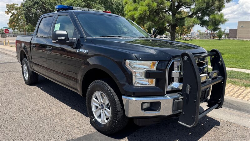 2016 Ford F-150 XLT SuperCrew Cab 4x4 Police Cruiser K9 Unit - Photo 1 - Albuquerque, NM 87107