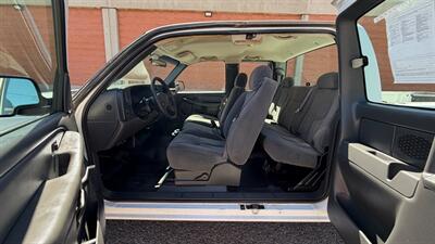 2006 Chevrolet Silverado 2500HD Work Truck - Photo 15 - Albuquerque, NM 87107
