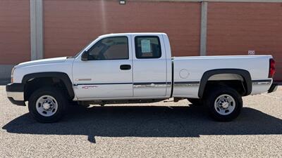 2006 Chevrolet Silverado 2500HD Work Truck - Photo 5 - Albuquerque, NM 87107