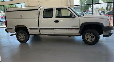 2006 Chevrolet Silverado 2500HD Work Truck - Photo 5 - Albuquerque, NM 87107