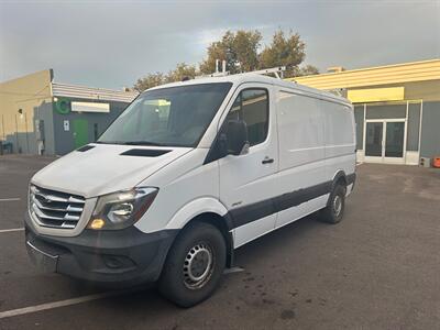 2015 Freightliner Sprinter 2500 Cargo High Roof w/144 " WB Van 3D   - Photo 3 - Albuquerque, NM 87107