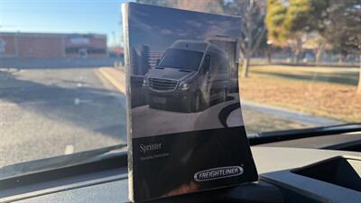 2015 Freightliner Sprinter 2500 Cargo High Roof w/144 " WB Van 3D - Photo 19 - Albuquerque, NM 87107