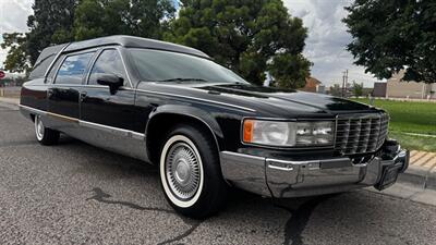 1994 Cadillac Fleetwood Superior Crown Sovereign Hearse Wagon