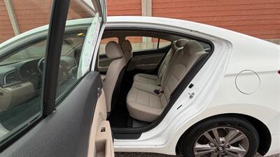 2017 Hyundai Elantra SE - Photo 16 - Albuquerque, NM 87107