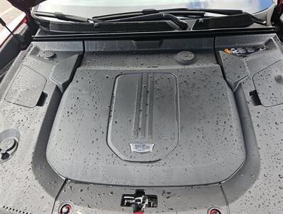 2024 Cadillac LYRIQ Luxury 3   - Photo 12 - Albuquerque, NM 87107