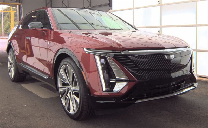 2024 Cadillac LYRIQ