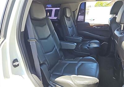 2015 Cadillac Escalade Premium   - Photo 22 - Albuquerque, NM 87107