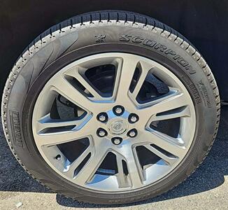 2015 Cadillac Escalade Premium   - Photo 25 - Albuquerque, NM 87107
