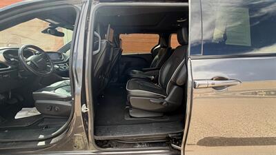 2021 Chrysler Pacifica Limited - Photo 20 - Albuquerque, NM 87107