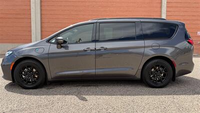 2021 Chrysler Pacifica Limited - Photo 9 - Albuquerque, NM 87107