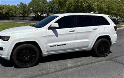 2018 Jeep Grand Cherokee Altitude   - Photo 4 - Albuquerque, NM 87107