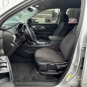 2020 Chevrolet Traverse LS   - Photo 9 - Albuquerque, NM 87107