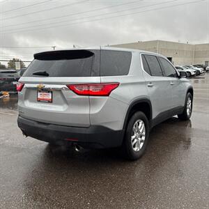 2020 Chevrolet Traverse LS   - Photo 5 - Albuquerque, NM 87107