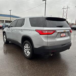 2020 Chevrolet Traverse LS   - Photo 3 - Albuquerque, NM 87107
