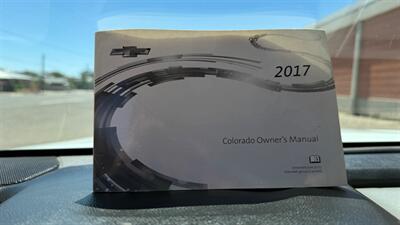 2017 Chevrolet Colorado Work Truck   - Photo 18 - Albuquerque, NM 87107
