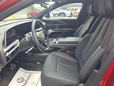 2024 Cadillac LYRIQ Luxury 3   - Photo 15 - Albuquerque, NM 87107