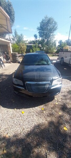 2012 Chrysler 300 Limited  