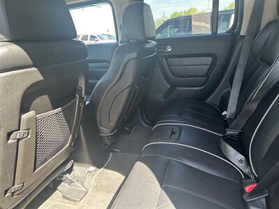 2008 Hummer H3 Alpha   - Photo 14 - Albuquerque, NM 87107