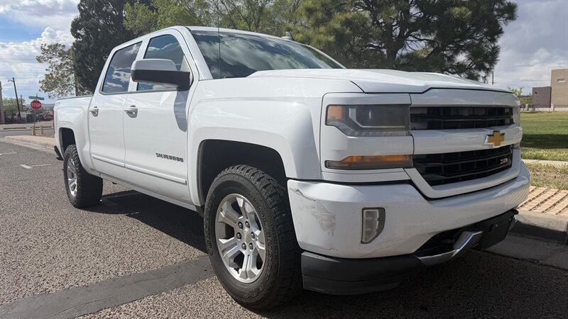 2016 Chevrolet Silverado 1500 LT Z71   - Photo 1 - Albuquerque, NM 87107