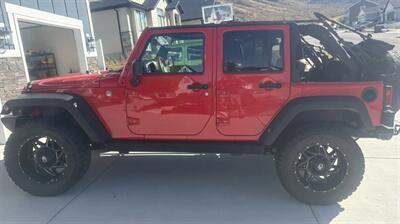 2018 Jeep Wrangler JK Unlimited Sport S   - Photo 8 - Albuquerque, NM 87107