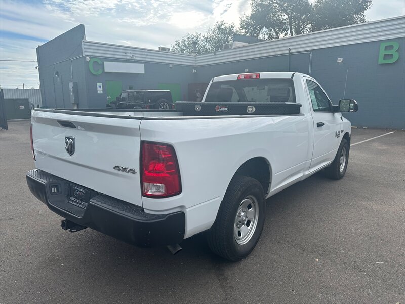 2021 Ram 1500 Classic Tradesman photo 4