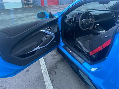 2022 Chevrolet Camaro ZL1   - Photo 3 - Albuquerque, NM 87107