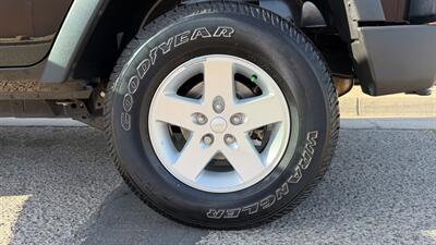 2015 Jeep Wrangler Unlimited Sport S - Photo 21 - Albuquerque, NM 87107