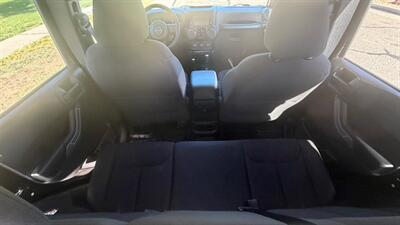 2015 Jeep Wrangler Unlimited Sport S - Photo 16 - Albuquerque, NM 87107