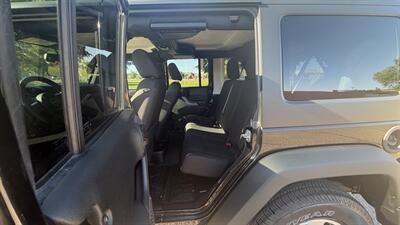 2015 Jeep Wrangler Unlimited Sport S - Photo 18 - Albuquerque, NM 87107