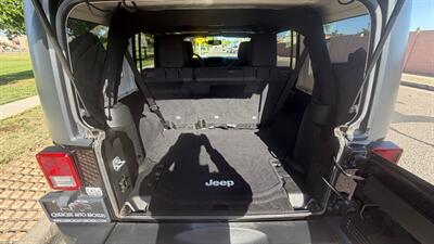 2015 Jeep Wrangler Unlimited Sport S - Photo 12 - Albuquerque, NM 87107