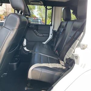 2012 Jeep Wrangler Sahara - Photo 13 - Albuquerque, NM 87107
