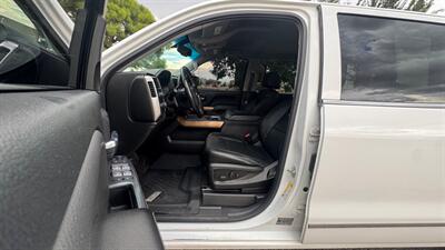 2018 Chevrolet Silverado 1500 LTZ   - Photo 16 - Albuquerque, NM 87107