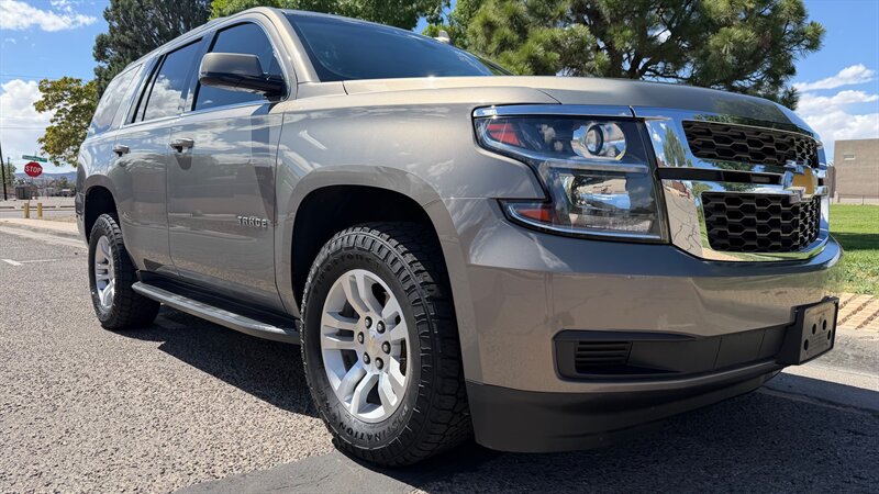 2019 Chevrolet Tahoe LS   - Photo 1 - Albuquerque, NM 87107