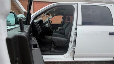 2018 RAM 1500 Crew Cab 4x4   - Photo 15 - Albuquerque, NM 87107