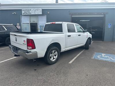2018 RAM 1500 Crew Cab 4x4 - Photo 10 - Albuquerque, NM 87107