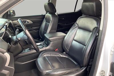 2020 Chevrolet Traverse RS   - Photo 19 - Albuquerque, NM 87107