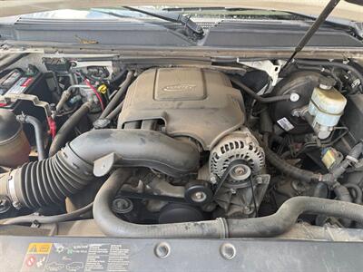 2007 Cadillac Escalade - Photo 4 - Albuquerque, NM 87107