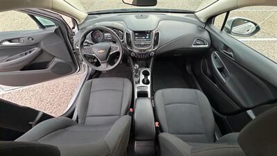 2017 Chevrolet Cruze LT Auto - Photo 15 - Albuquerque, NM 87107