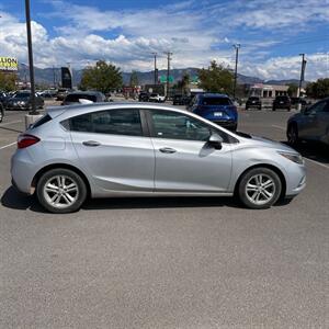 2017 Chevrolet Cruze LT Auto   - Photo 8 - Albuquerque, NM 87107