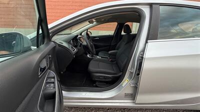 2017 Chevrolet Cruze LT Auto - Photo 18 - Albuquerque, NM 87107