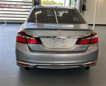 2016 Honda Accord Touring - Photo 8 - Albuquerque, NM 87107