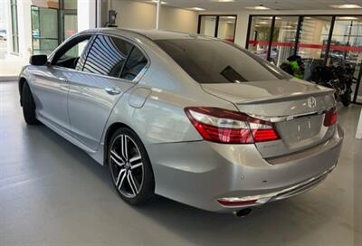 2016 Honda Accord Touring - Photo 9 - Albuquerque, NM 87107