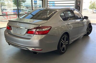 2016 Honda Accord Touring - Photo 7 - Albuquerque, NM 87107