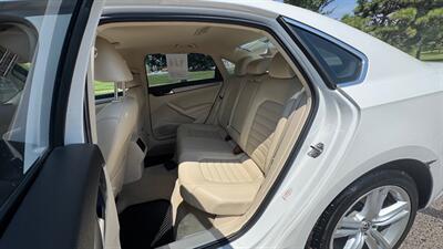 2014 Volkswagen Passat 3.6L V6 SE - Photo 16 - Albuquerque, NM 87107