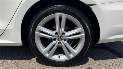 2014 Volkswagen Passat 3.6L V6 SE - Photo 20 - Albuquerque, NM 87107