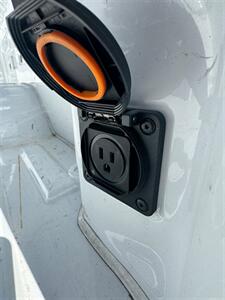 2024 GMC Sierra 3500 HD Pro 4x4   - Photo 31 - Albuquerque, NM 87107